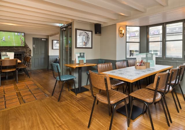 Pubs serving food in near me | Sailors Arms Newquay