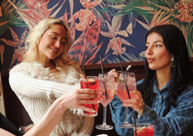 Cheersing cocktails