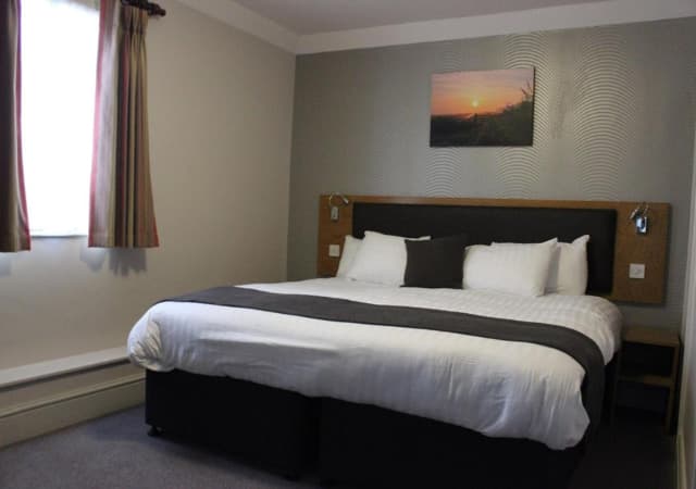 Ye Olde Griffin Double Room