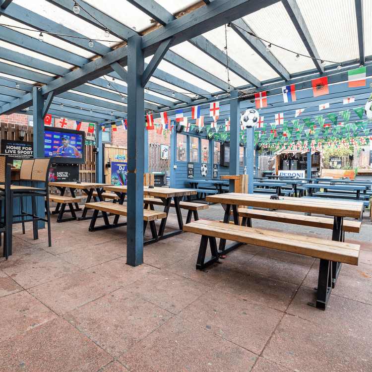 Pub Garden at Great Local Pubs