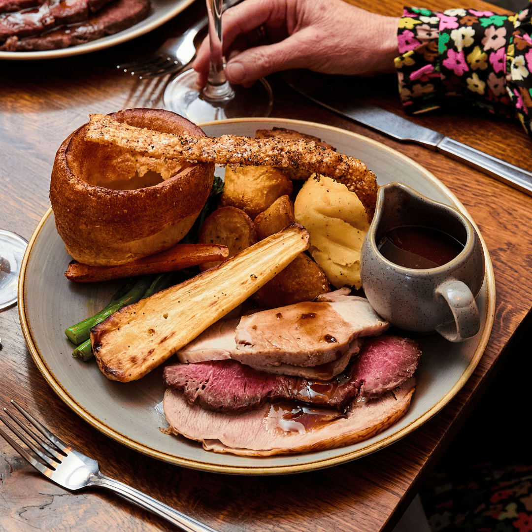 Pub Sunday Roast at Tattershall Castle