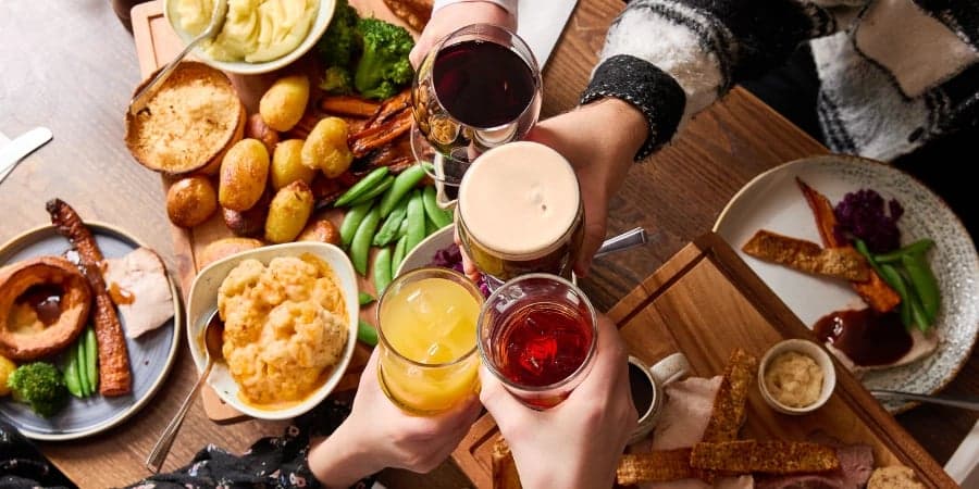 Sunday Roast Drinks at Tattershall Castle