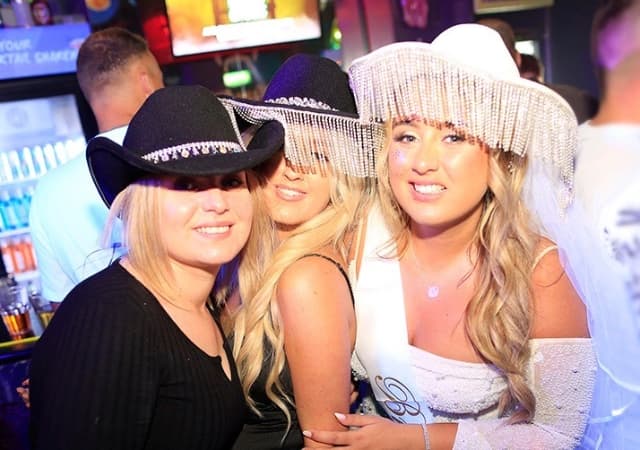 Retro Bars - Hen Party