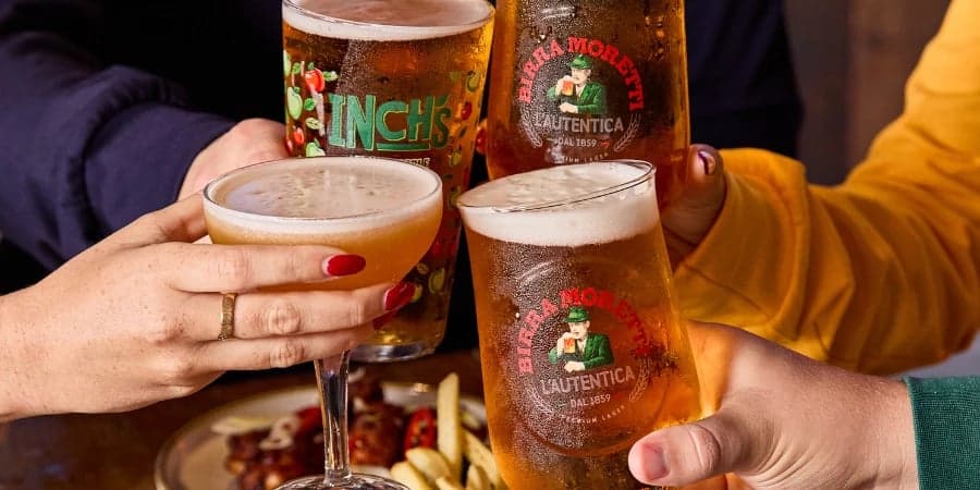 BOTTOMLESS BRUNCH