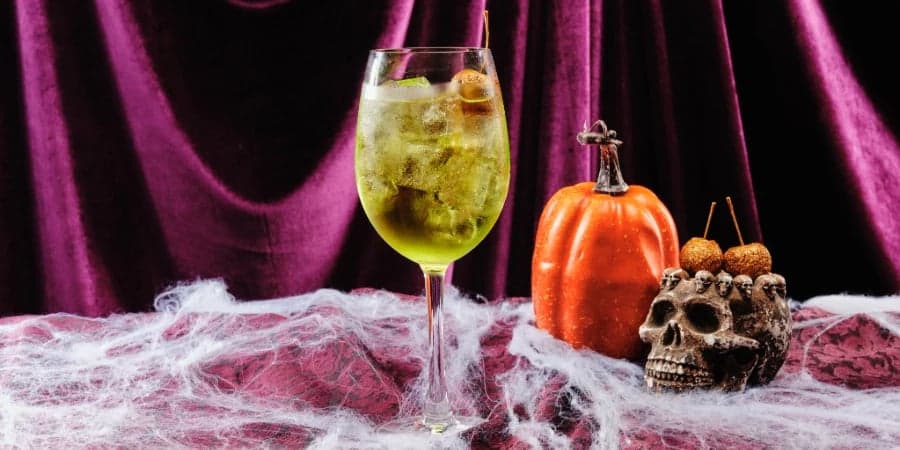 Frankenfizz Halloween cocktail
