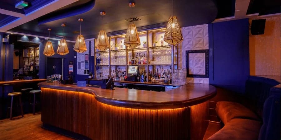 Be At One Manchester - The Champagne Supernova