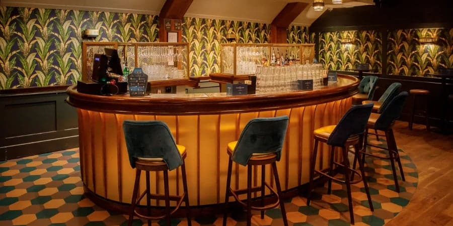 Be At One Manchester - The Clover Club