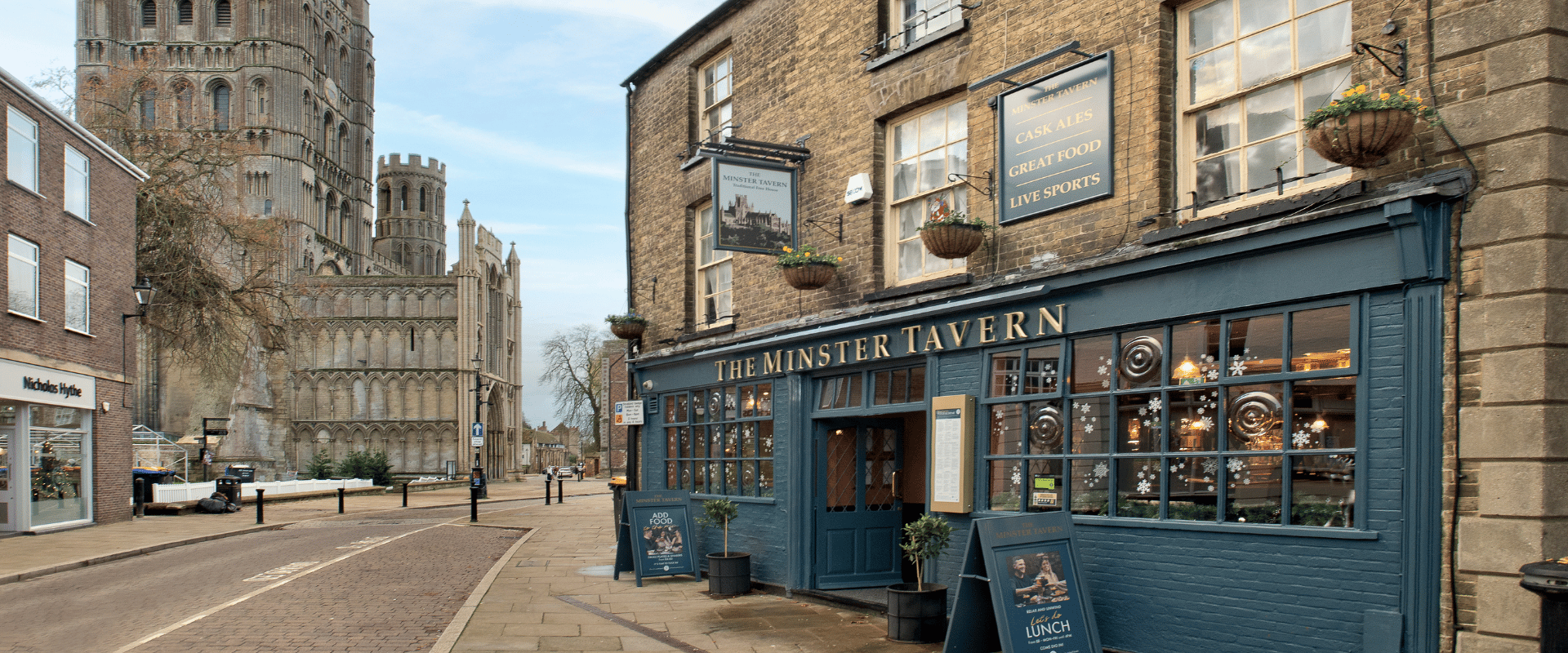Exterior of Minster Tavern Ely