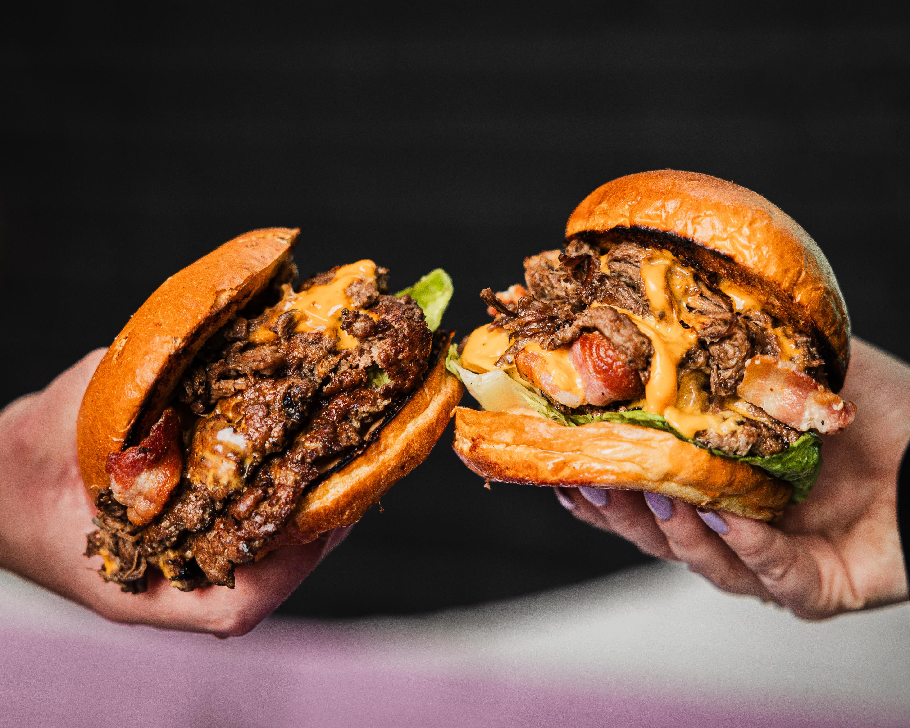 Burgers at Luna Springs