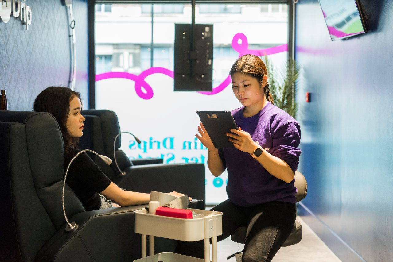 Client getting a drip in Shoreditch