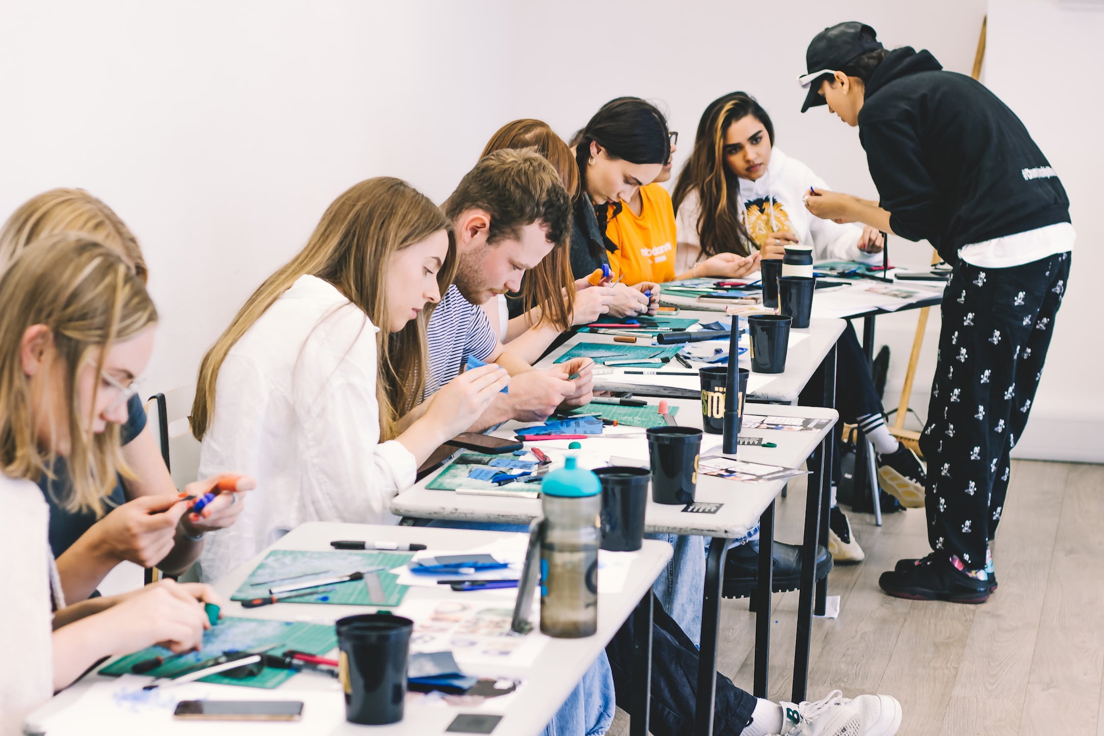 guests enjoying a stooki workshop