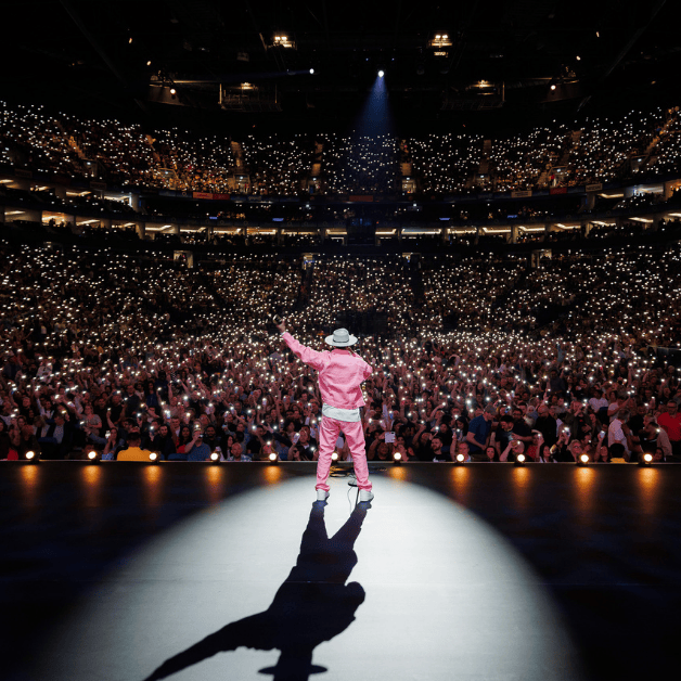 Martin 2 Smoove on stage