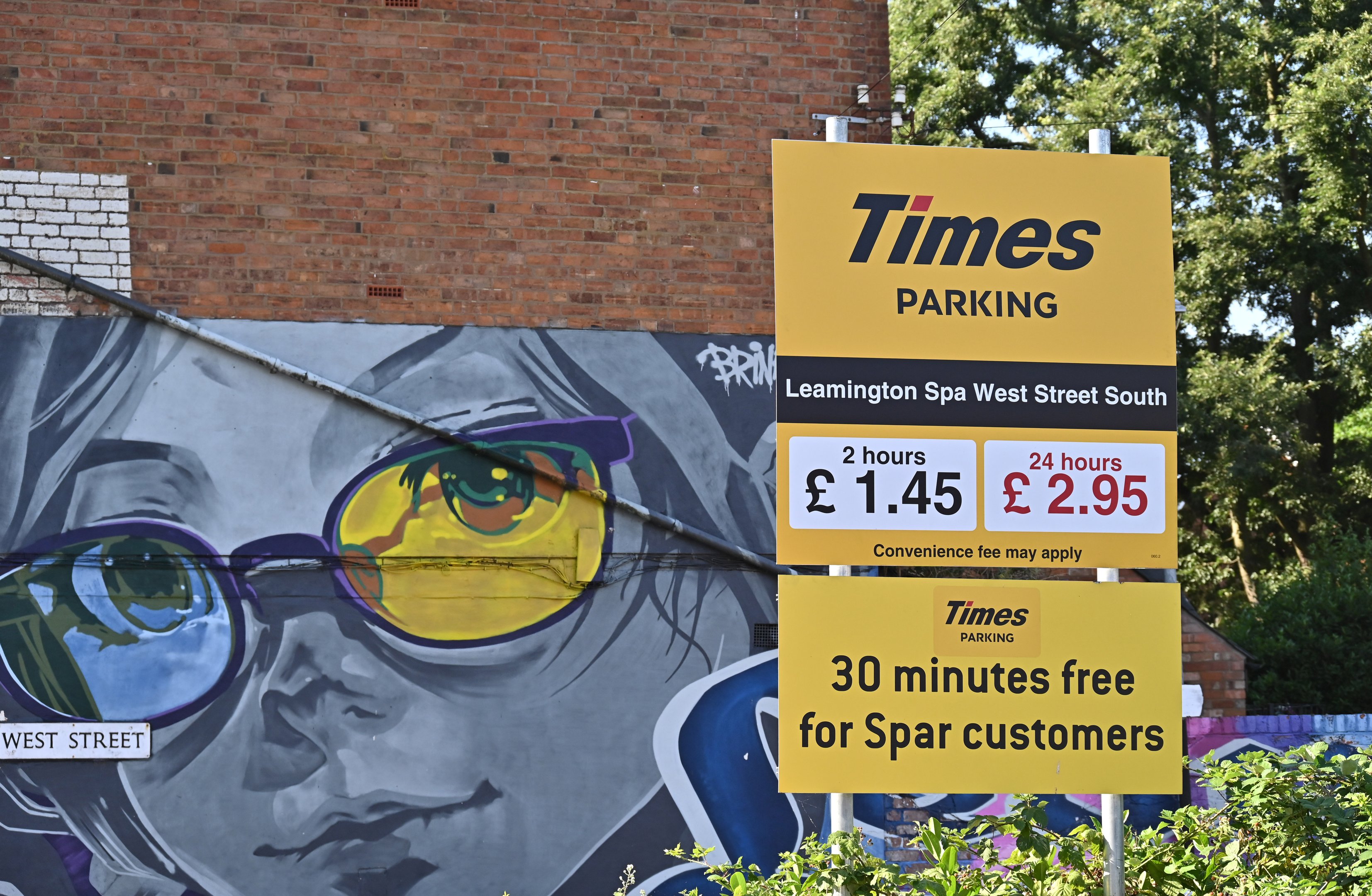 Leamington_Spa_West_Street_South_7